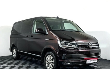 Volkswagen Caravelle T6 рестайлинг, 2017 год, 3 025 000 рублей, 3 фотография