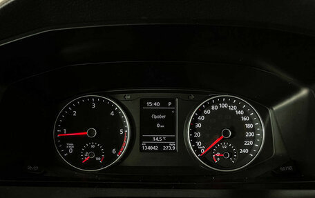 Volkswagen Caravelle T6 рестайлинг, 2017 год, 3 025 000 рублей, 11 фотография