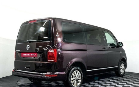 Volkswagen Caravelle T6 рестайлинг, 2017 год, 3 025 000 рублей, 5 фотография