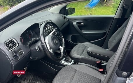 Volkswagen Polo VI (EU Market), 2018 год, 1 100 000 рублей, 6 фотография