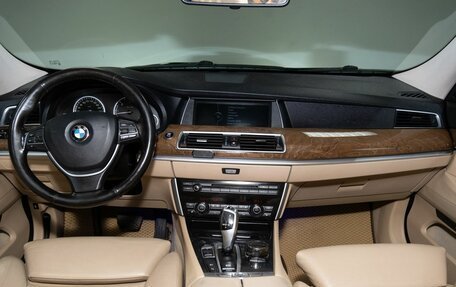 BMW 5 серия, 2011 год, 2 000 000 рублей, 7 фотография