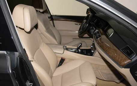 BMW 5 серия, 2011 год, 2 000 000 рублей, 8 фотография