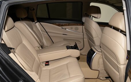 BMW 5 серия, 2011 год, 2 000 000 рублей, 9 фотография