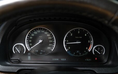 BMW 5 серия, 2011 год, 2 000 000 рублей, 10 фотография