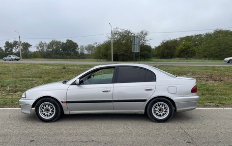 Toyota Avensis III рестайлинг, 1998 год, 350 000 рублей, 8 фотография