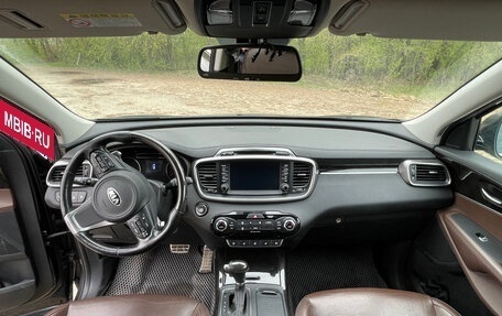 KIA Sorento III Prime рестайлинг, 2017 год, 2 250 000 рублей, 8 фотография