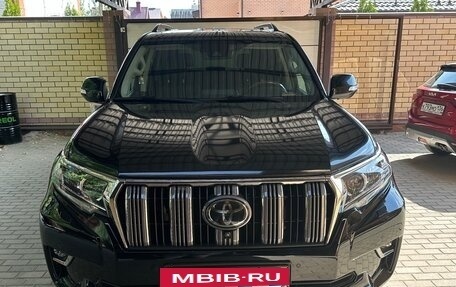 Toyota Land Cruiser Prado 150 рестайлинг 2, 2018 год, 5 300 000 рублей, 5 фотография