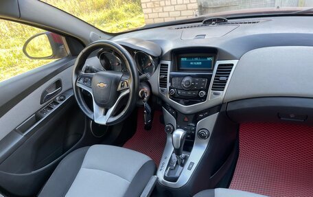 Chevrolet Cruze II, 2011 год, 570 000 рублей, 10 фотография