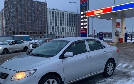 Toyota Corolla, 2008 год, 630 000 рублей, 3 фотография