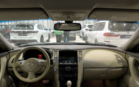 Infiniti FX II, 2009 год, 1 680 000 рублей, 17 фотография