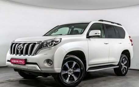 Toyota Land Cruiser Prado 150 рестайлинг 2, 2015 год, 3 990 000 рублей, 1 фотография