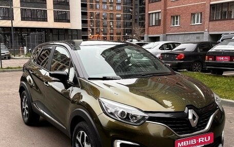 Renault Kaptur I рестайлинг, 2017 год, 1 495 000 рублей, 1 фотография