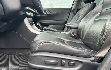 Honda Accord IX рестайлинг, 2013 год, 1 300 000 рублей, 6 фотография