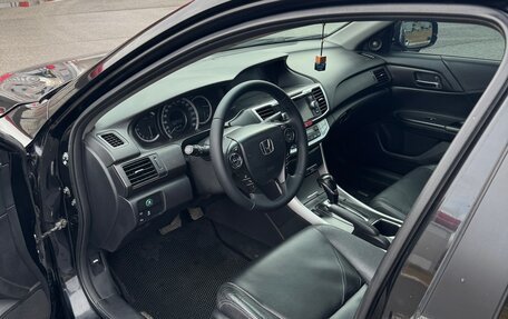 Honda Accord IX рестайлинг, 2013 год, 1 300 000 рублей, 8 фотография