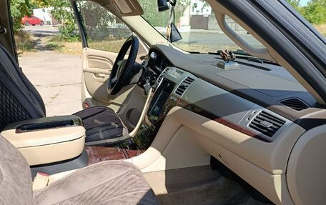 Cadillac Escalade III, 2013 год, 2 700 000 рублей, 4 фотография