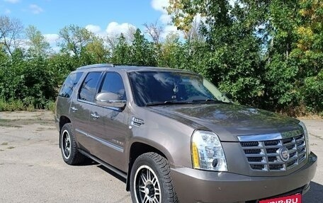 Cadillac Escalade III, 2013 год, 2 700 000 рублей, 7 фотография