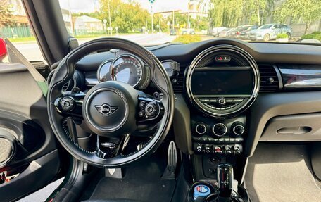 MINI Hatch, 2019 год, 3 000 000 рублей, 19 фотография