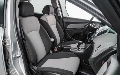 Chevrolet Cruze II, 2013 год, 904 000 рублей, 8 фотография