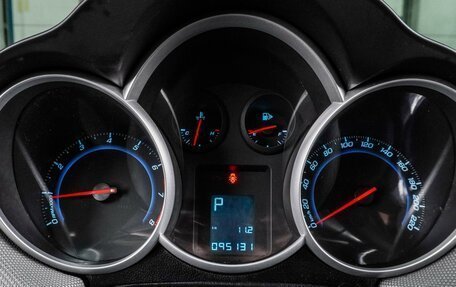 Chevrolet Cruze II, 2013 год, 904 000 рублей, 13 фотография