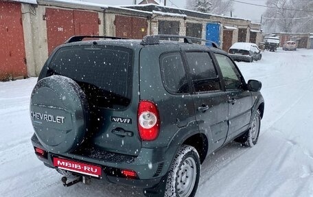 Chevrolet Niva I рестайлинг, 2010 год, 485 000 рублей, 4 фотография