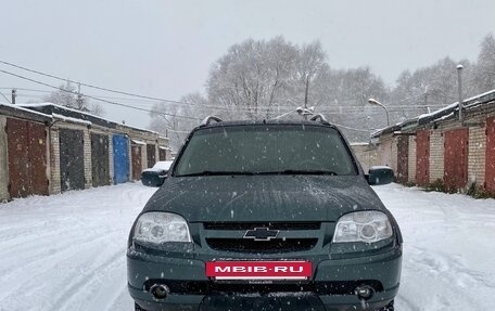 Chevrolet Niva I рестайлинг, 2010 год, 485 000 рублей, 7 фотография