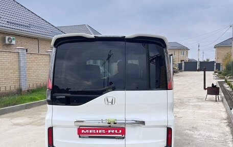 Honda Stepwgn IV, 2015 год, 1 850 000 рублей, 4 фотография