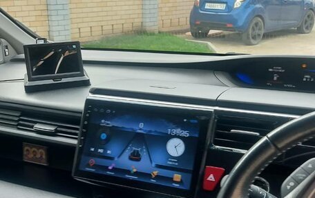 Honda Stepwgn IV, 2015 год, 1 850 000 рублей, 24 фотография