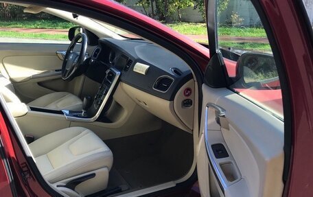 Volvo S60 III, 2011 год, 900 000 рублей, 9 фотография