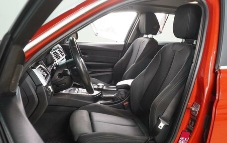 BMW 3 серия, 2018 год, 2 499 000 рублей, 10 фотография