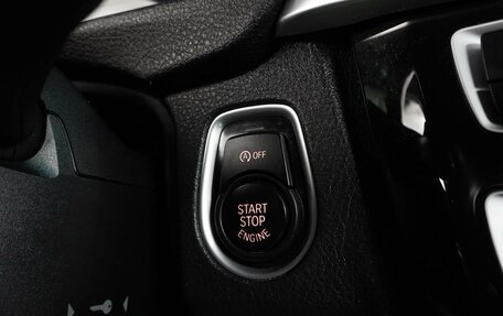 BMW 3 серия, 2018 год, 2 499 000 рублей, 17 фотография