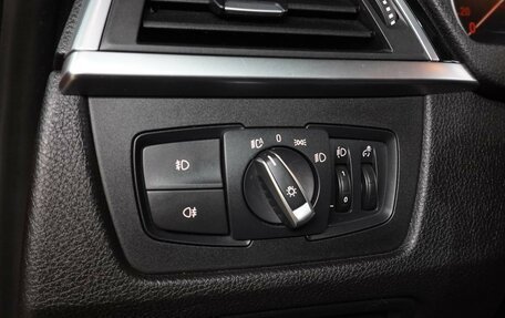 BMW 3 серия, 2018 год, 2 499 000 рублей, 18 фотография