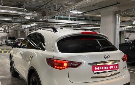 Infiniti QX70, 2017 год, 3 900 000 рублей, 2 фотография