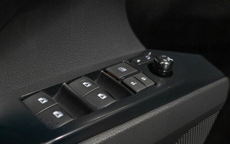 Toyota Camry, 2019 год, 2 701 900 рублей, 8 фотография