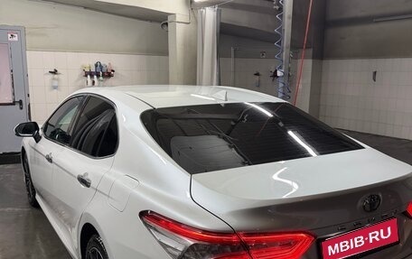 Toyota Camry, 2018 год, 2 650 000 рублей, 1 фотография