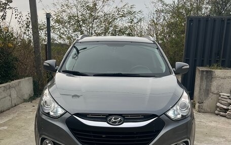 Hyundai ix35 I рестайлинг, 2012 год, 1 290 000 рублей, 2 фотография