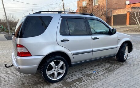 Mercedes-Benz M-Класс, 2001 год, 900 000 рублей, 4 фотография