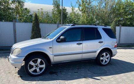 Mercedes-Benz M-Класс, 2001 год, 900 000 рублей, 2 фотография