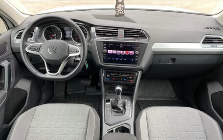 Volkswagen Tiguan II, 2021 год, 3 000 000 рублей, 7 фотография