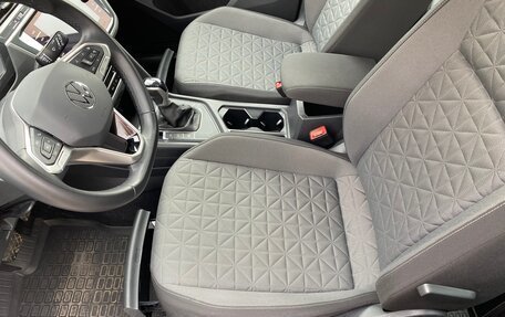 Volkswagen Tiguan II, 2021 год, 3 000 000 рублей, 10 фотография