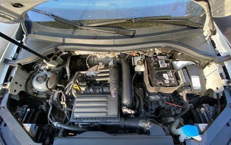 Volkswagen Tiguan II, 2021 год, 3 000 000 рублей, 20 фотография