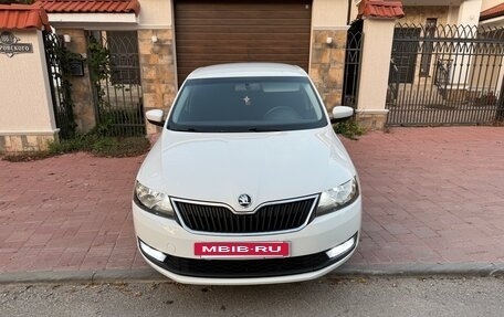 Skoda Rapid I, 2019 год, 1 200 000 рублей, 14 фотография