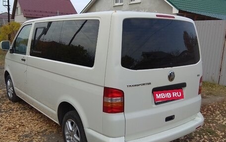 Volkswagen Transporter T5 рестайлинг, 2008 год, 1 300 000 рублей, 2 фотография