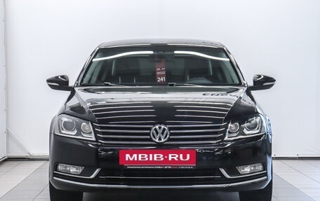 Volkswagen Passat B7, 2012 год, 1 070 000 рублей, 2 фотография