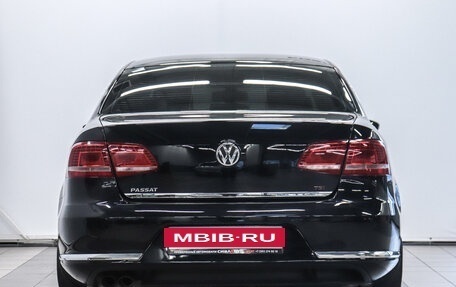 Volkswagen Passat B7, 2012 год, 1 070 000 рублей, 4 фотография