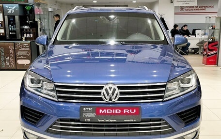 Volkswagen Touareg III, 2015 год, 3 150 000 рублей, 2 фотография