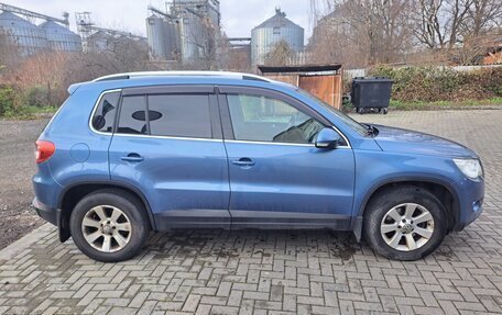 Volkswagen Tiguan I, 2010 год, 1 250 000 рублей, 2 фотография