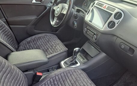 Volkswagen Tiguan I, 2010 год, 1 250 000 рублей, 10 фотография