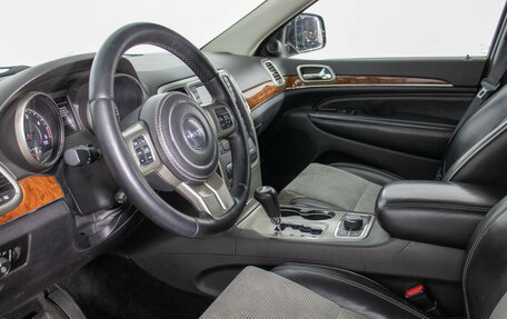 Jeep Grand Cherokee, 2011 год, 1 387 000 рублей, 10 фотография