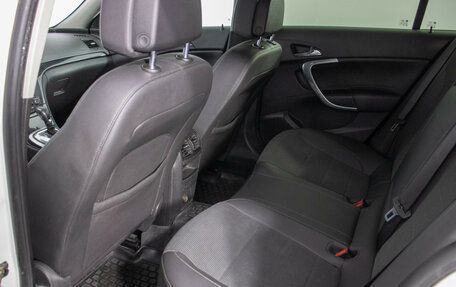 Opel Insignia II рестайлинг, 2011 год, 900 000 рублей, 11 фотография