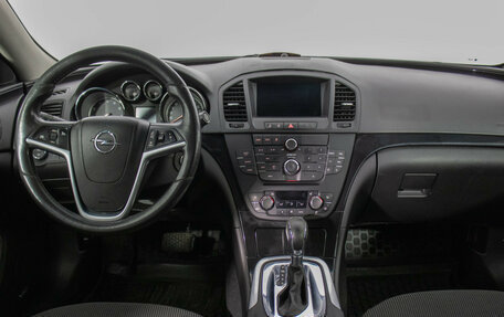 Opel Insignia II рестайлинг, 2011 год, 900 000 рублей, 13 фотография